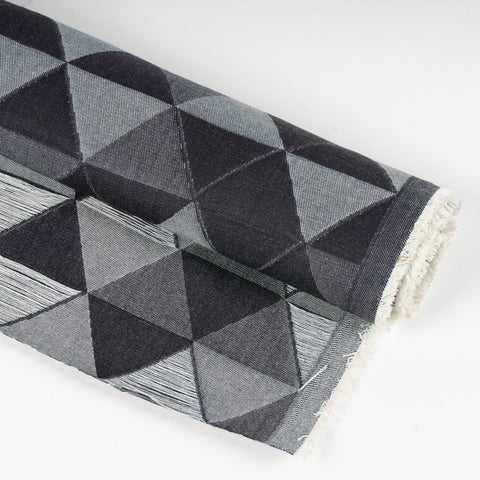 denimlab, fabricshop, selvagelab, denimfabric, jeansfabric, japanese denim, selvagedenim, selvedge denim, italian denim, denimfabric, sewing jeans, make your own jeans, diy denim, denim stof, premium denim, shuttleloom, indigo, deadstockdenim, sustainable denim,