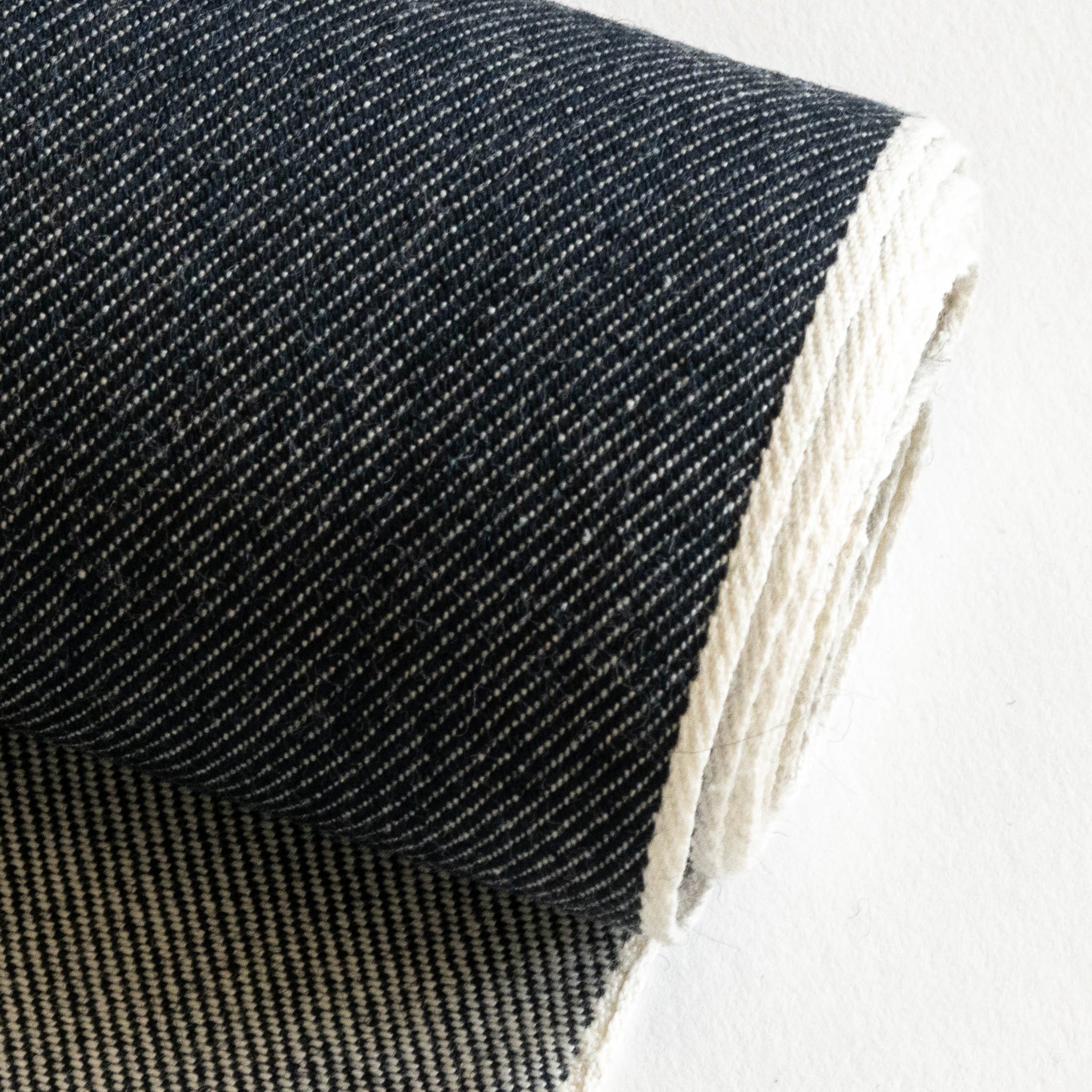 denimlab, fabricshop, selvagelab, denimfabric, jeansfabric, japanese denim, selvagedenim, selvedge denim, italian denim, denimfabric, sewing jeans, make your own jeans, diy denim, denim stof, premium denim, shuttleloom, indigo, deadstockdenim, sustainable denim,