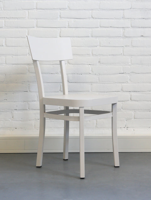 Icon II chair